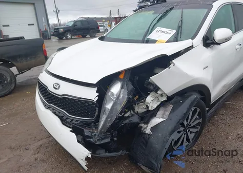 2018 Kia Sportage Ex z USA, uszkodzony, nr VIN KNDPNCACXJ7377101